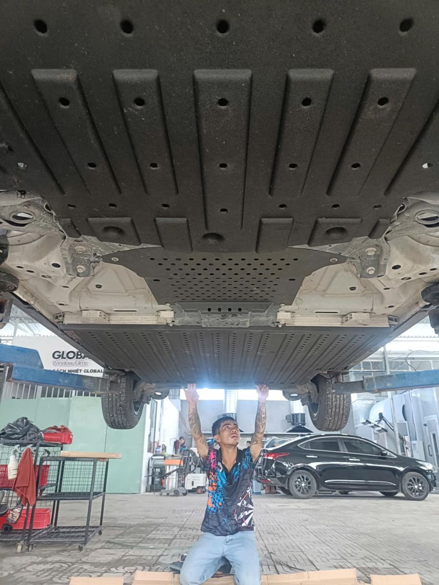 Phủ gầm cách âm ô tô Cần Thơ